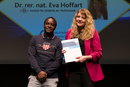 Frau Dr. Eva Hoffart erhält den Lehrpreis 2023