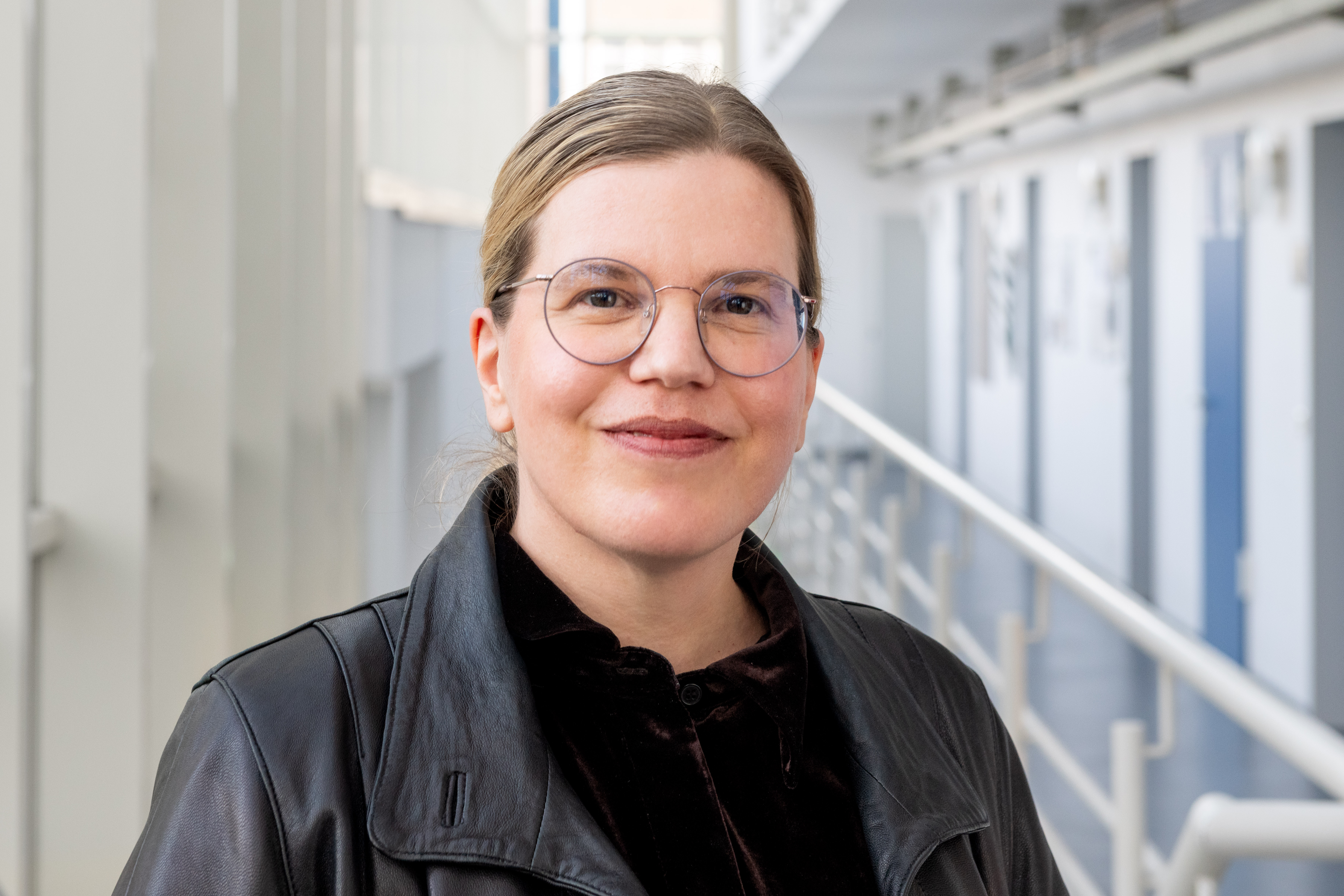 Portrait von Prof. Dr. Jasmin Grosinger