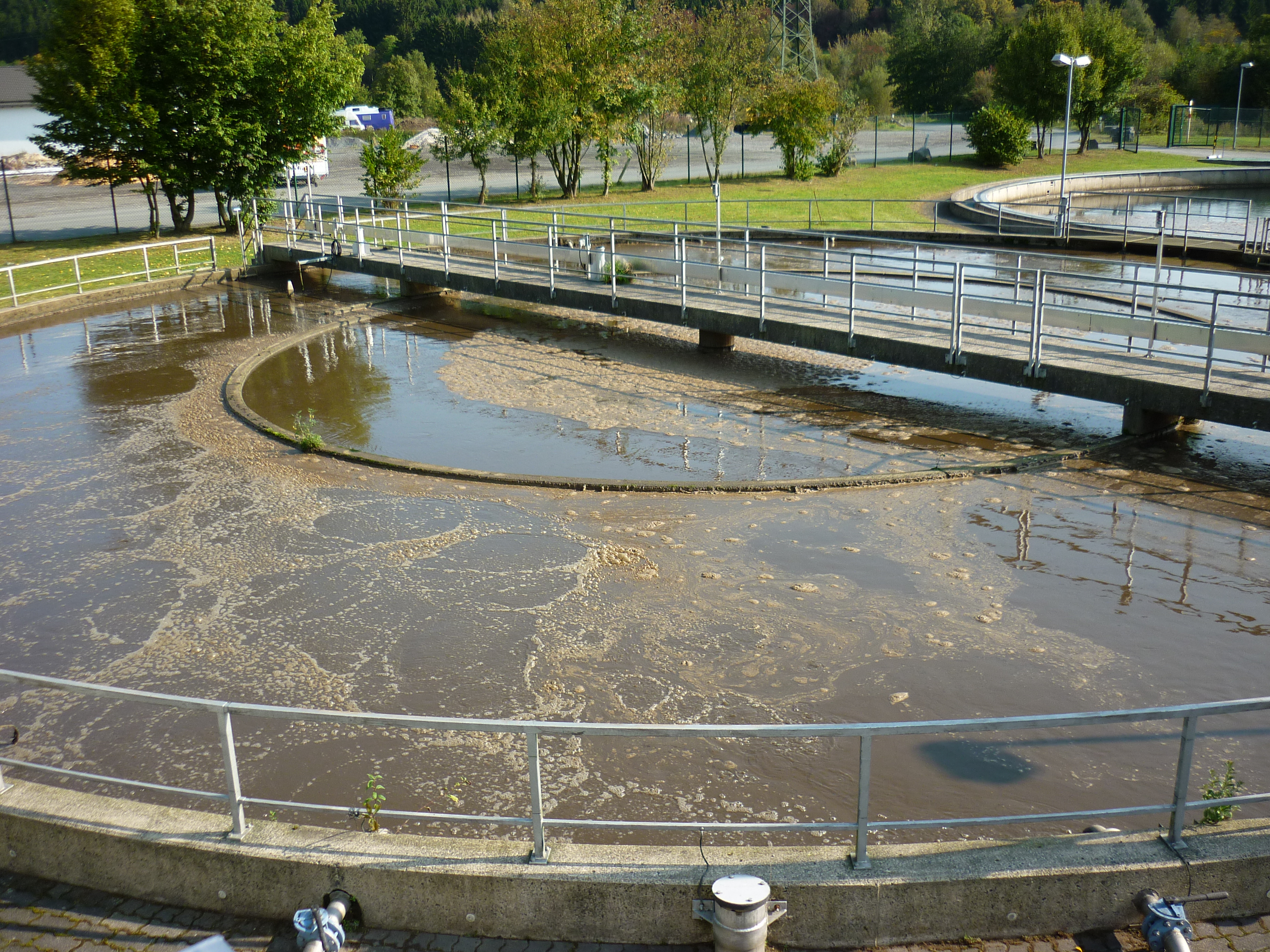Nachklärbecken einer Kläranlage