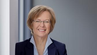 Porträt der Rektorin Prof. Stefanie Reese