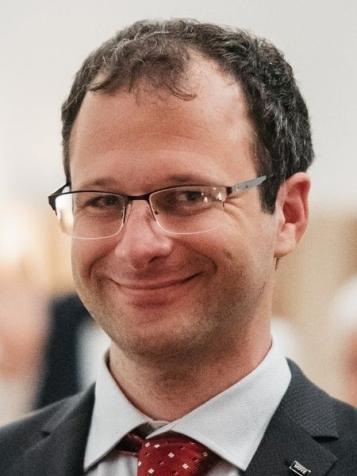 Portrait von Prof. Dr. Giovanni Cerchiari