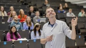 Professuren und Juniorprofessuren