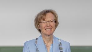 Rektorin Prof. Dr. Reese mit Amtskette