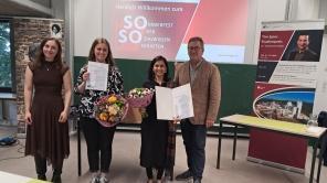 Laudatorin Jessica Kuhlmann, M.A., BA-Preisträgerin Franziska Brandt, MA-Preisträgerin Rutu Gole und Seminarsprecher Prof. Dr. Wolfgang Bergem