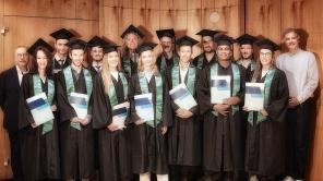 Foto der anwesenden Doktoranden am Jahresempfang der Fak III