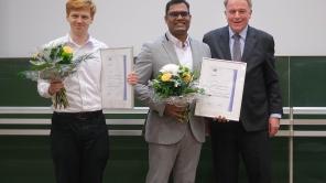 Übergabe des IHK-Preises