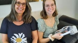 Prof. Dr. Mirjam Zimmermann und Studentin Vivienne Adolphs.