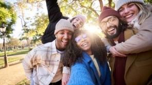 Studierende, die sich freuen