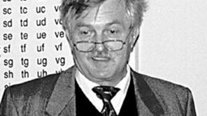 Prof. Dr. Karl Riha Portrait