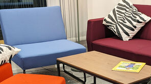 SLR - Image (Sofa, Sessel, Hocker, Tisch)