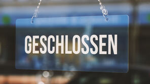 Schriftzug geschlossen