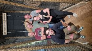 Team EVT beim Axtwerfen