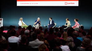 Bühnenbild Caritaskongress 2026