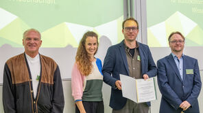 Preisverleihung an Dr. Steffen Lange.