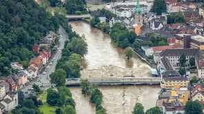 Brücke/Hochwasser/Bautag Resiliente Infrastruktur