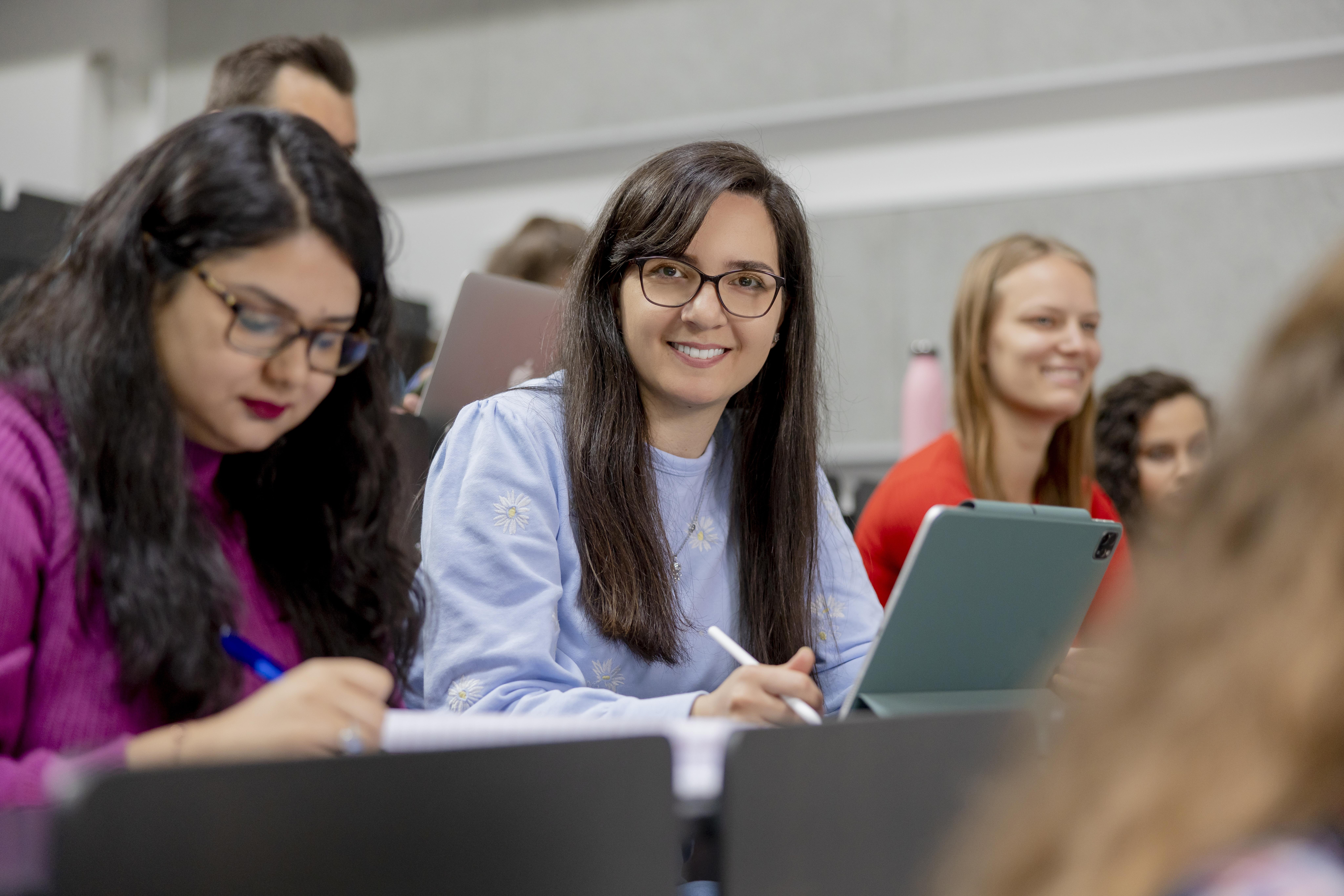 Studierende im Hörsaal