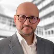 Portrait von Prof. Dr. Okyay Altay