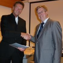 Bild von u.a. Honorarprofessor Dr. Peter Brödner