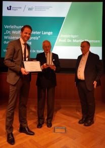 Bild von u.a. Professor Dr. Martin Thomsen