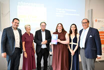 Gruppenfoto Preisverleihung