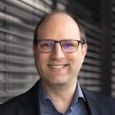 Prof. Dr. Simon Forstmeier