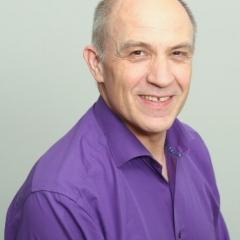 Dr. Clemens Stupperich