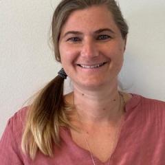 Dr. Nadine Hoffmann