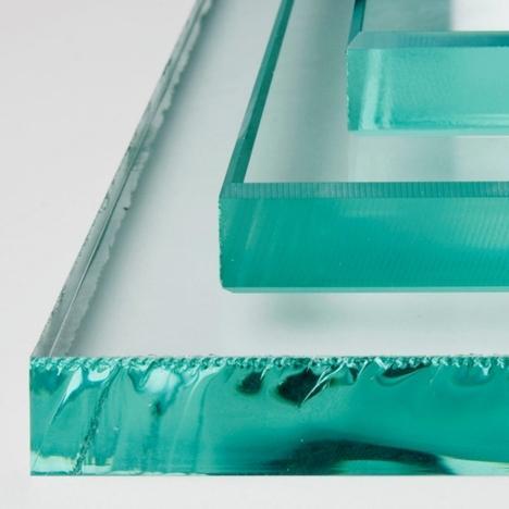 Kanten von Glasscheiben