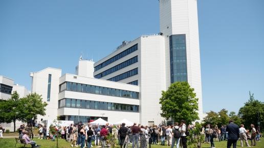 Eröffnungsparty LEOwiese