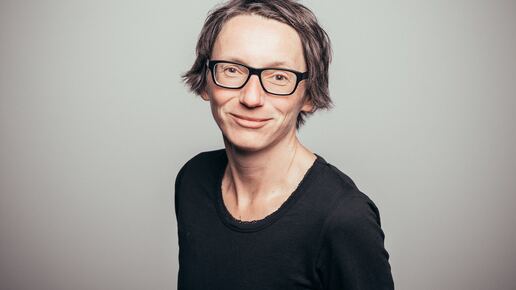 Portrait von Dr. Jana Mikota, Preisträgerin des Volkacher Talers