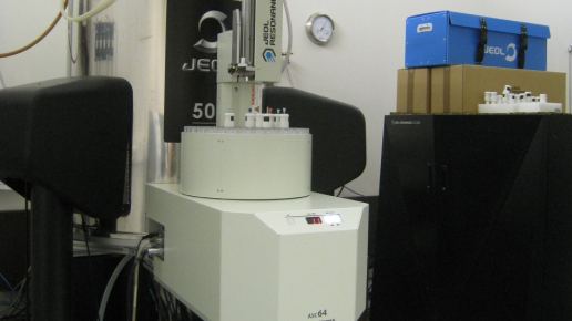 Jeol 500MHz NMR