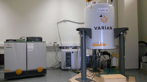 NMR 600 MHz Organische Chemie 2