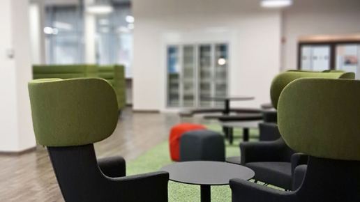 LEO - AR (hochkant - Sessel-Lounge)