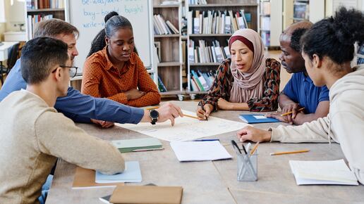 Internationale Studierende in Beratung