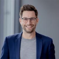 Tobias Treude
