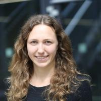 Porträtfoto von Britta Gemmeke