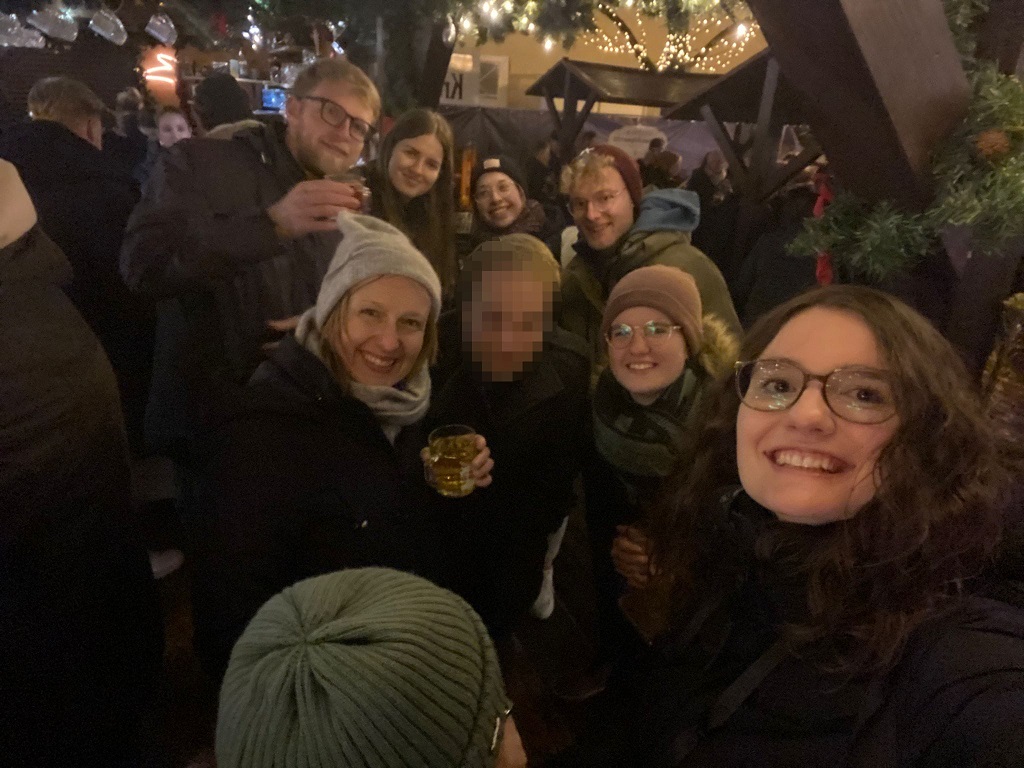 Weihnachtsmarktbesuch Bild 1