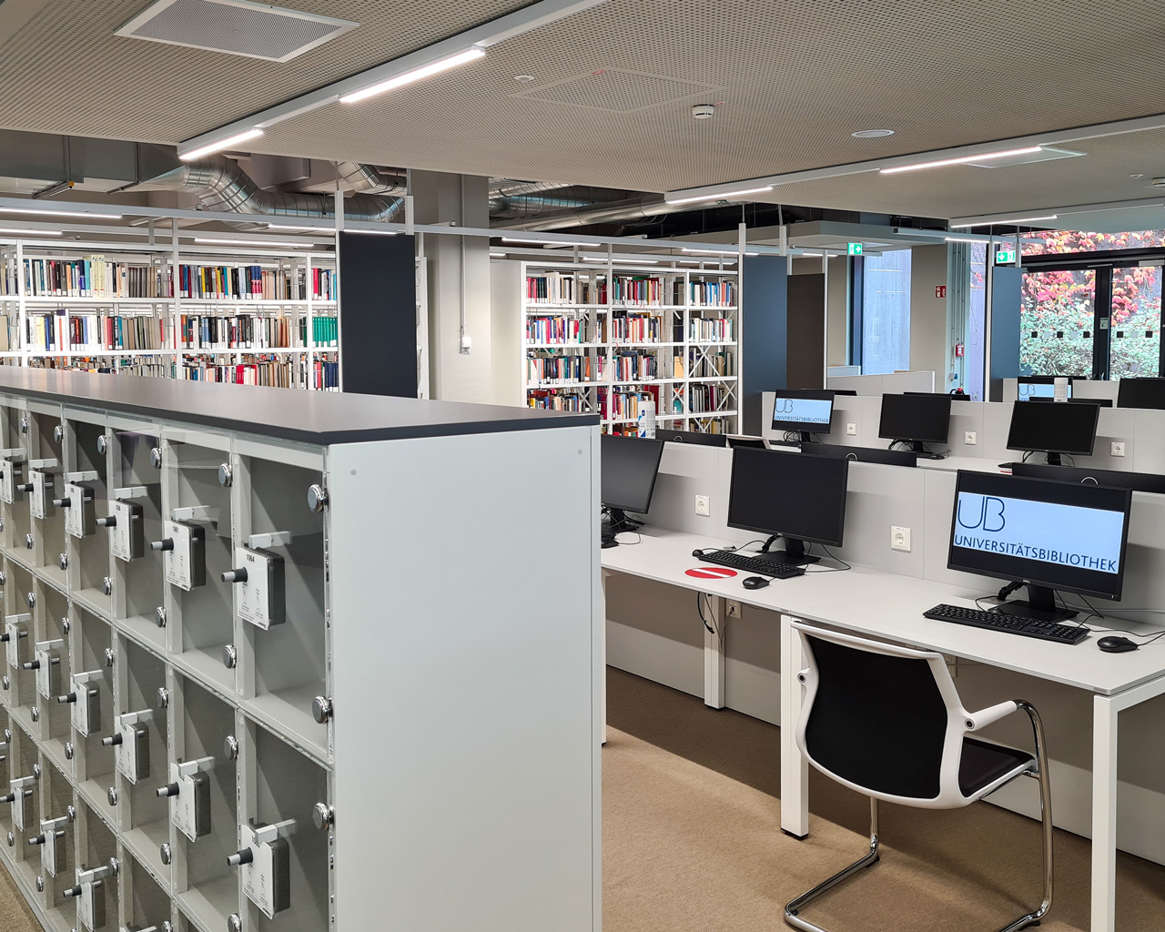 bibliothek2020_schliessfaecher