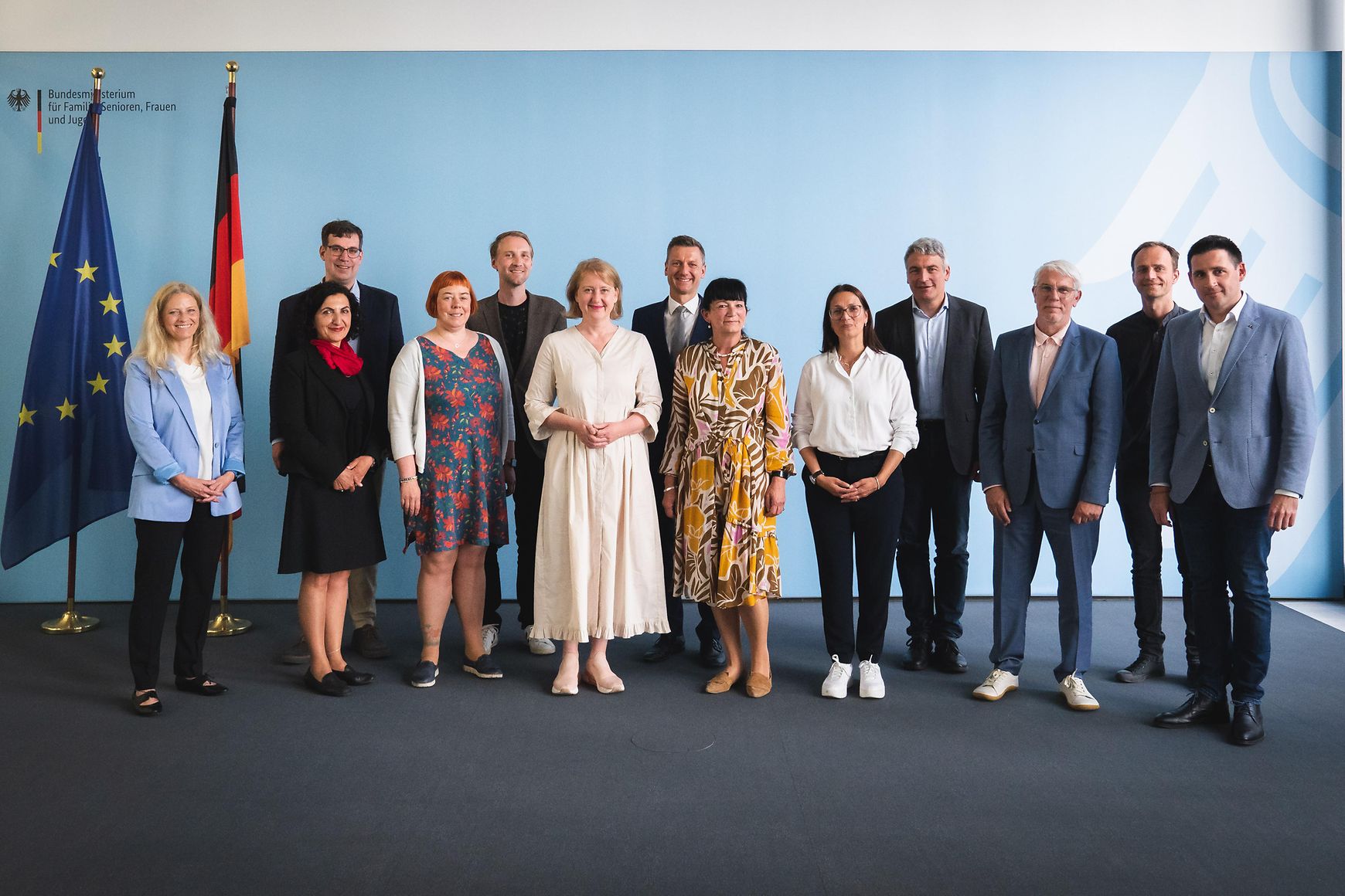 kinder-und-jugendbericht_sachverständigenkommission