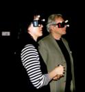 Prof. Dr. Gundolf Winter und Dr. Petra Lange-Berndt beim Betrachten des 3D-David